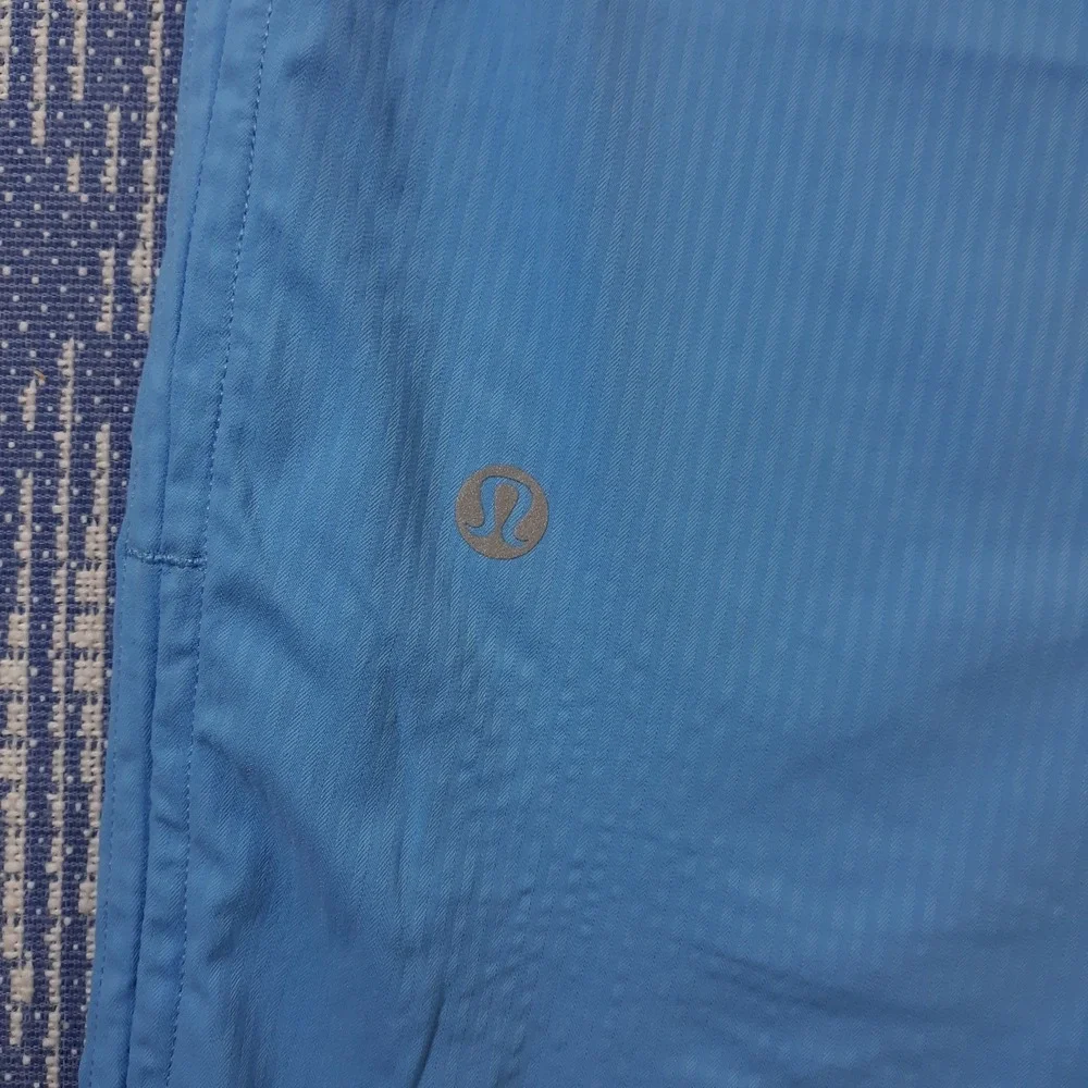 Lululemon Dance Studio Joggers Crop Pants Womens Size 14 Blue High Rise LW6CDQS